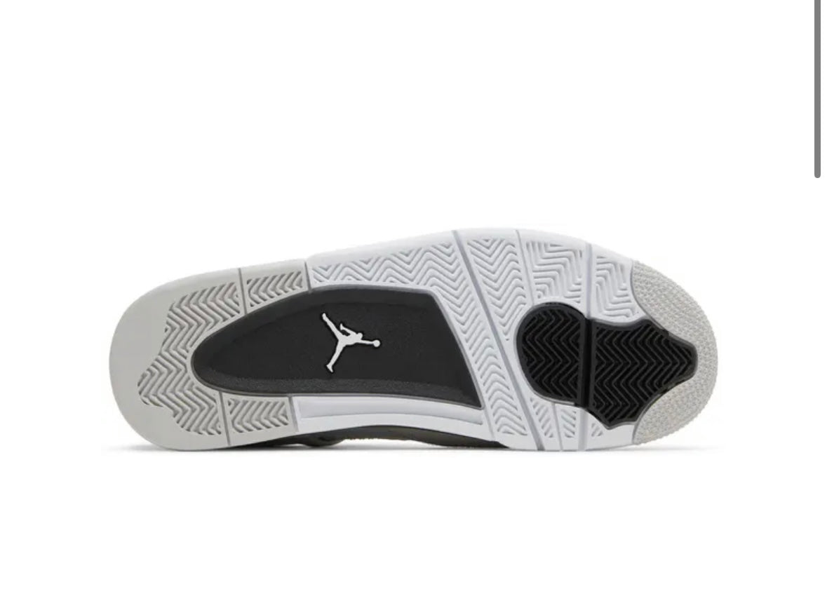 Jordan 4's
