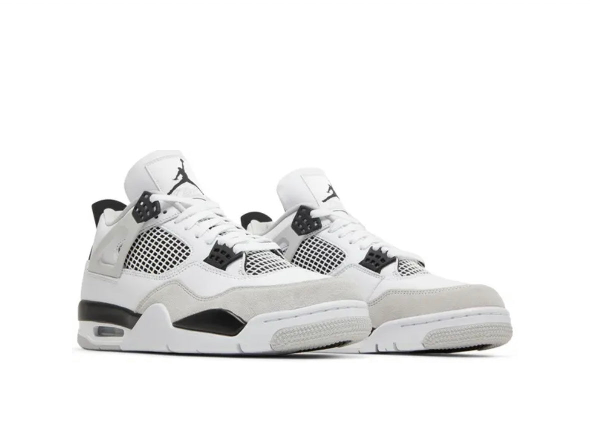 Jordan 4's